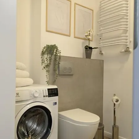 104/29 Sunset דירה